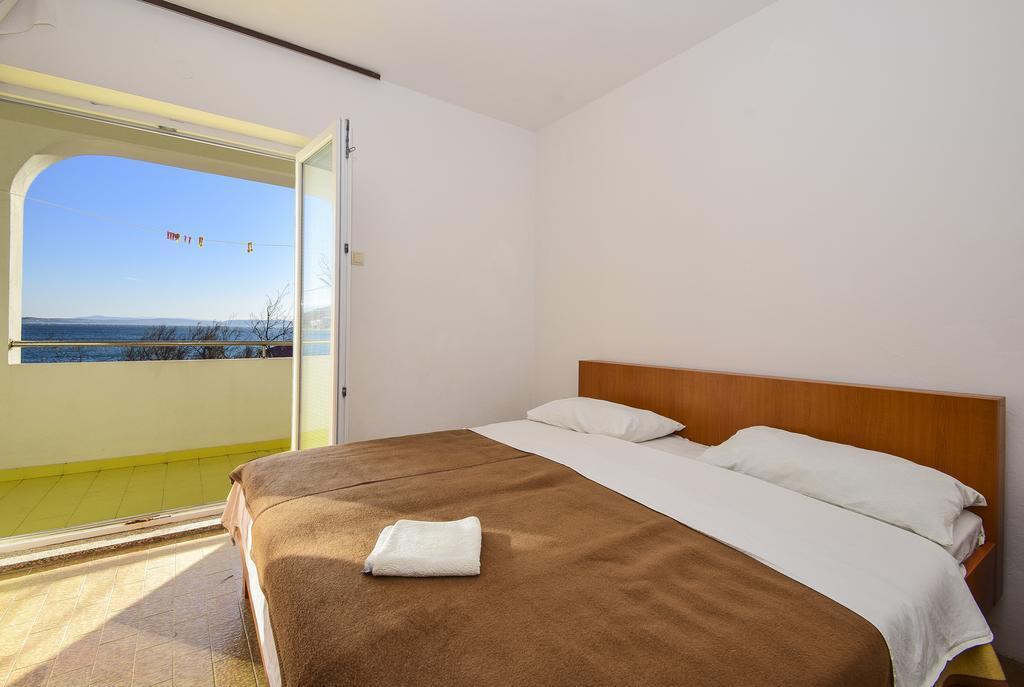 Guesthouse Dupin Vlašići Extérieur photo